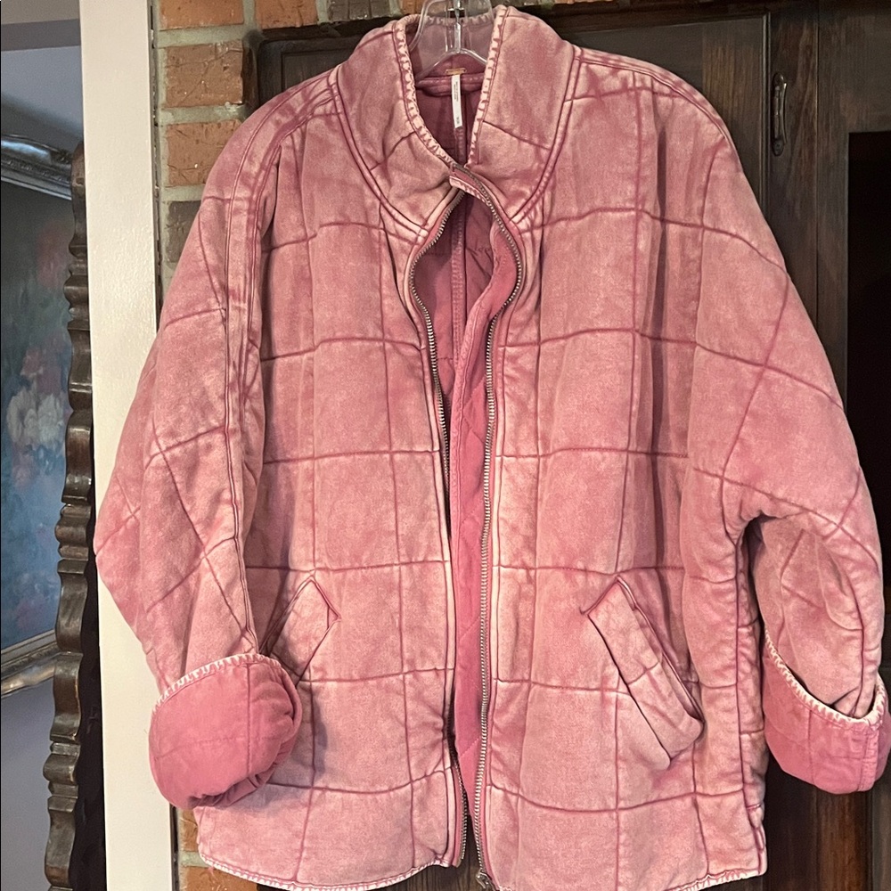 FreePeople Dolman Pink. Quilted Jacket - Picture 2 of 5